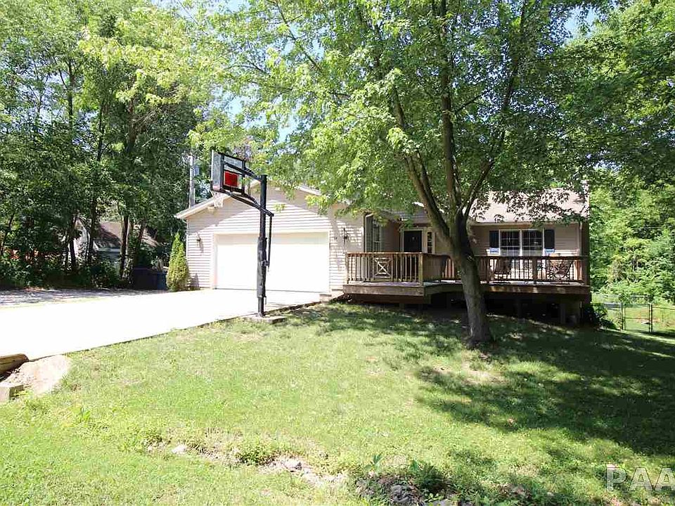 1st image of 28 Yorkshire Dr
