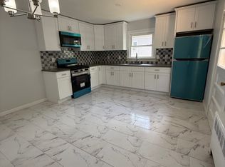 35 Eastview Ave FLOOR 2, Yonkers, NY 10703