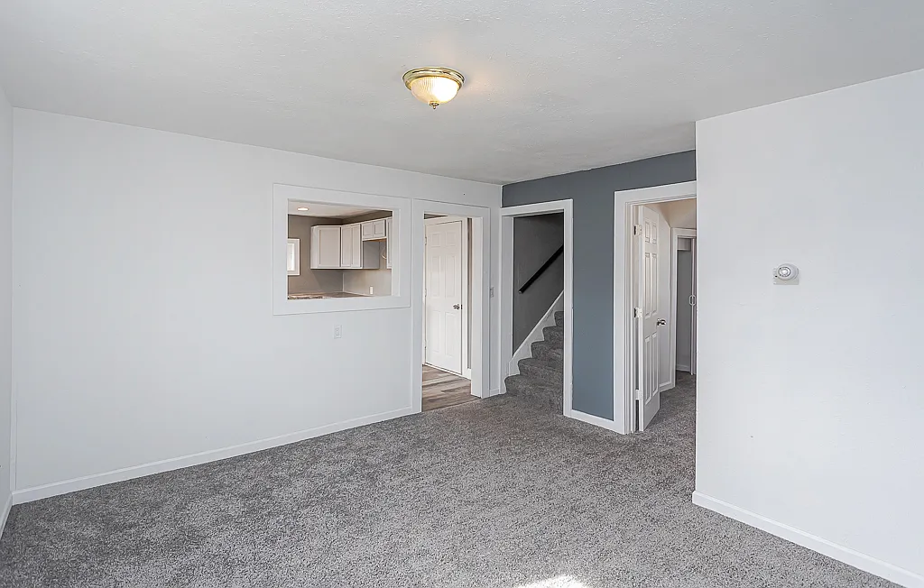 4 bed, 1284 sqft, $1,525 — Photo 4