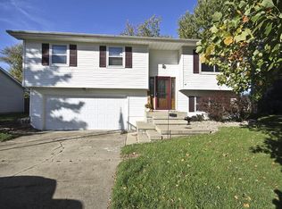 1343 Rich Ln, Mt Zion, IL