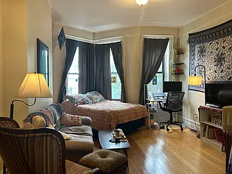 865 Saint John's Place
