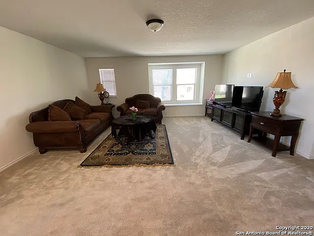 20228 Jove Oak — Photo 24