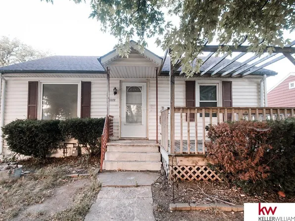 1355 Idaho St, Superior, NE 68978