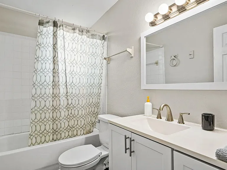 1620 Wichita Blvd SE — Photo 4