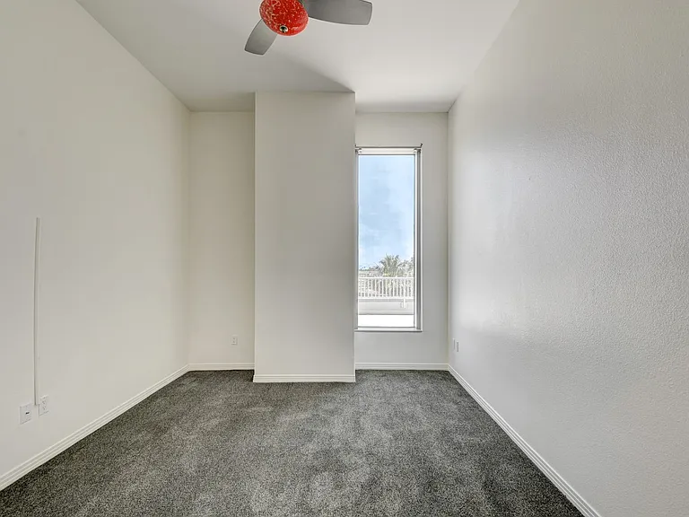 360 E Desert Inn Rd #402 — Photo 20