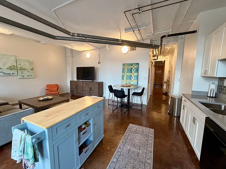 116 S Gay St — Photo 39