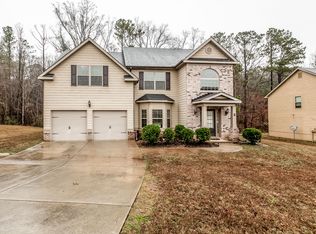 9125 Saunders Dr, Covington, GA