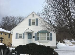 224 Knight St, Woonsocket, RI 02895