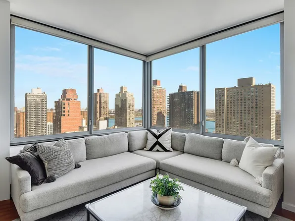 360 E 88th St APT 22C, New York, NY 10128