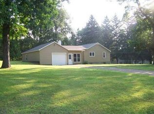 13 Hickory Grove Rd, Fulton, NY 13069