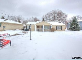 909 N 85th St, Omaha, NE 68114