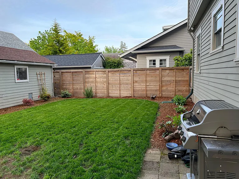 2407 NE Skidmore St — Photo 23