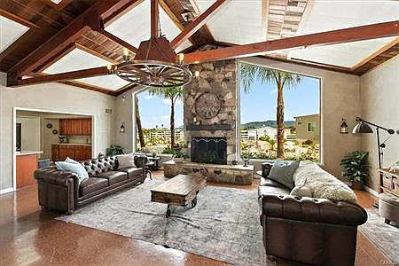 1134 Villa Calimesa Ln — Photo 17