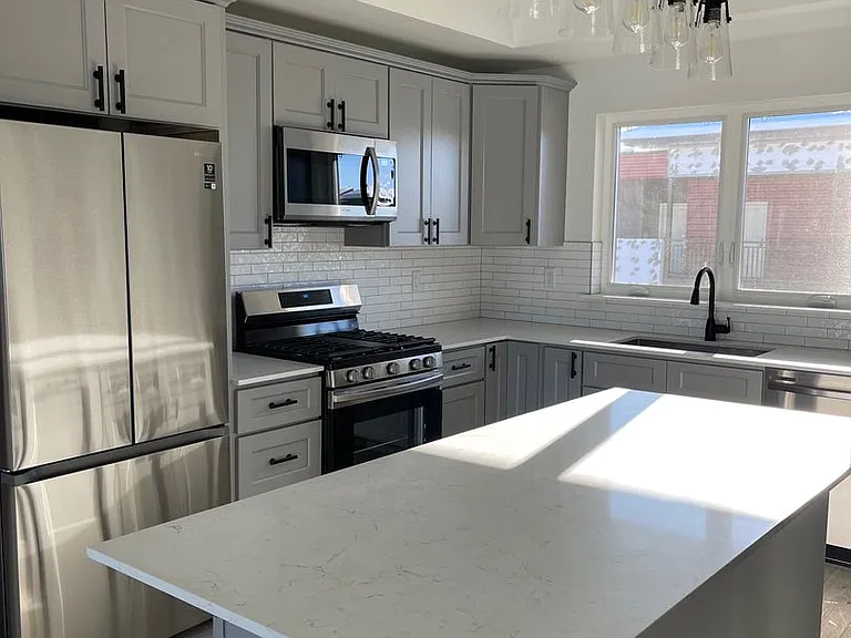 1704 W Lincoln St #8C — Photo 2