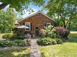 3539 Potts Dr, Barberton, OH