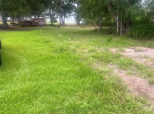 603 Lone Star Ave, Anahuac, TX 77514