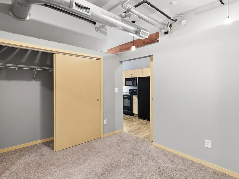 Court Ave Lofts — Photo 48