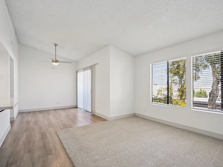 Hensley at Corona Pointe — Photo 13