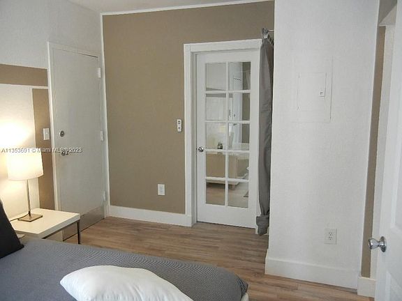 2nd image of 901 Euclid Ave APT 8