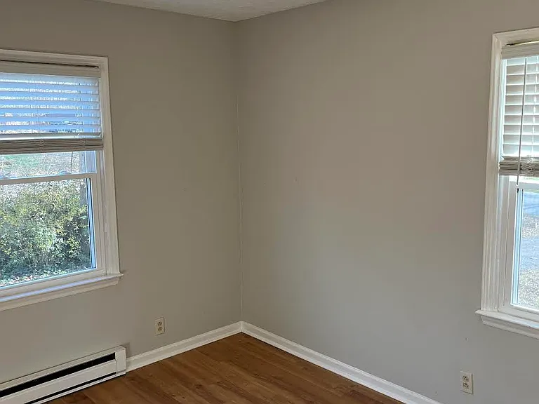 125 Atwood Dr #4 — Photo 4
