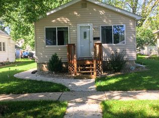 726 Wallgate Ave, Waterloo, IA 50701
