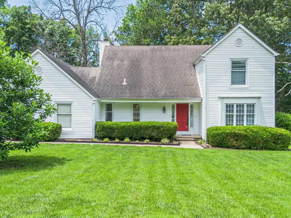 413 Edwards Dr, Paducah, KY 42003