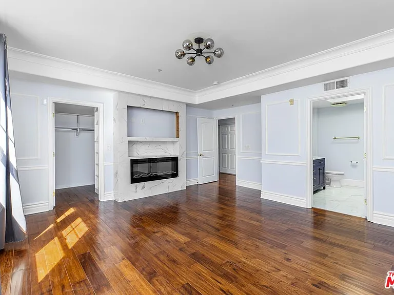 12026 Hoffman St #302 — Photo 14