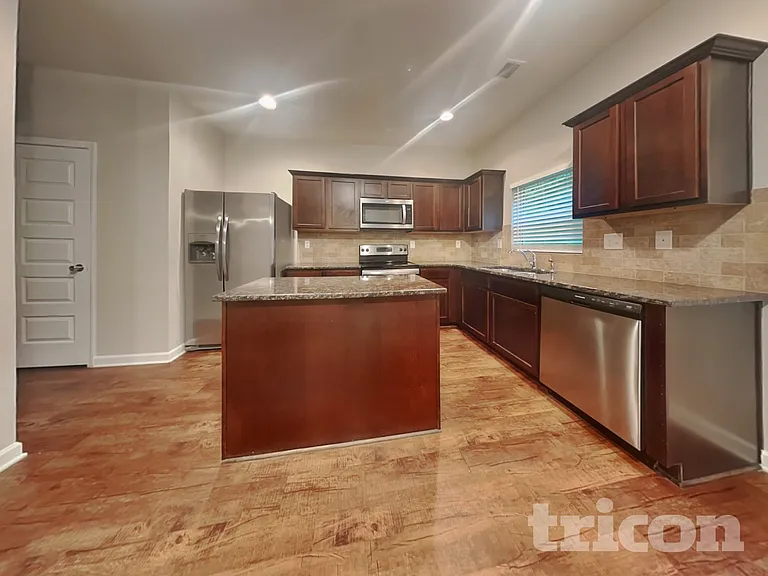 12019 Jojo Ct — Photo 6
