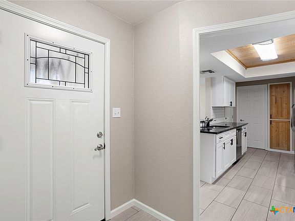 4th image of 323 Cherrywood Ln