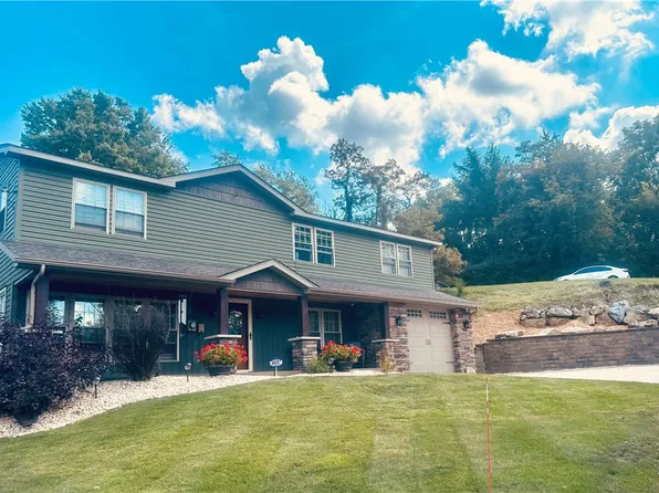 4166 Sardis Rd, Pittsburgh, PA 15239