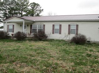 38 Roberts Rd, Tollesboro, KY 41189