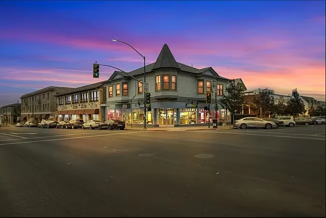 Building Photo - 441 Virginia St #7