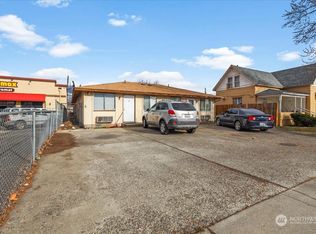 313 N 6th Ave, Yakima, WA