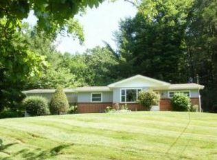 1112 Brown Mill Rd, Unicoi, TN 37692