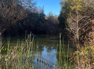 389 Cedar Glen Way, Bybee, TN 37713