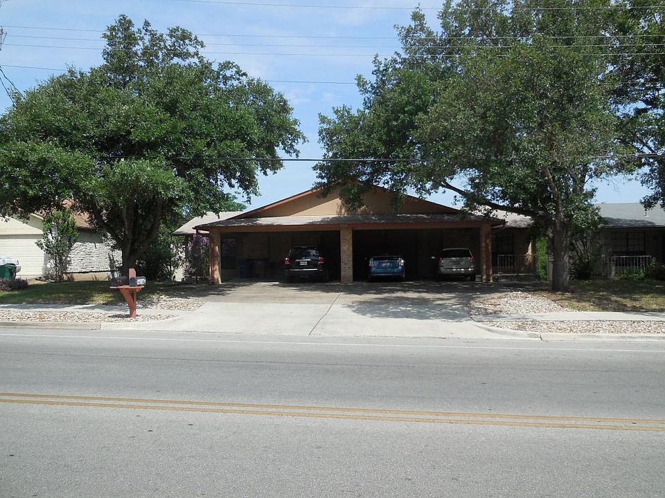 1714 B Exterior