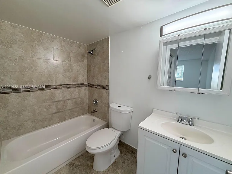 6207 SW 131st Ct #101 — Photo 8