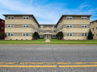 10130 S Pulaski Rd APT 3NE, Oak Lawn, IL 60453