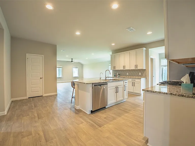 1503 Custer Ridge Ct — Photo 4