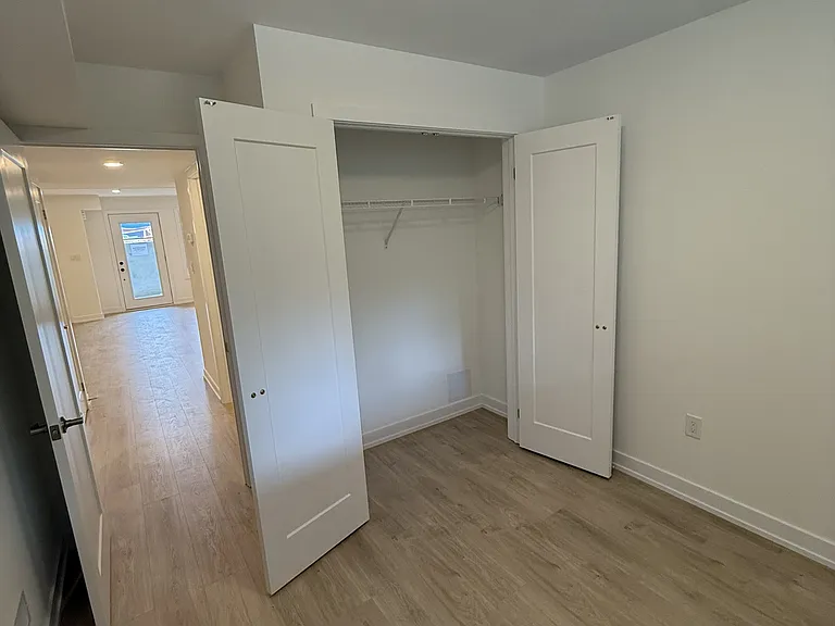 42 Lowes Rd W #115 — Photo 8