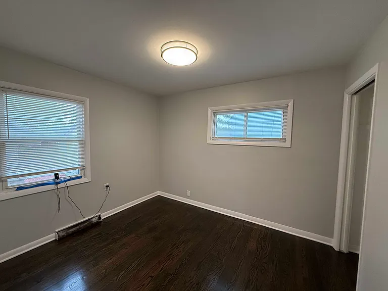 351 Clyde Ave — Photo 13
