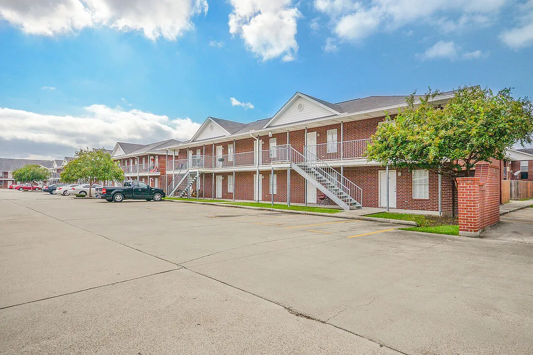 Spurlock North Apartments — Photo 4
