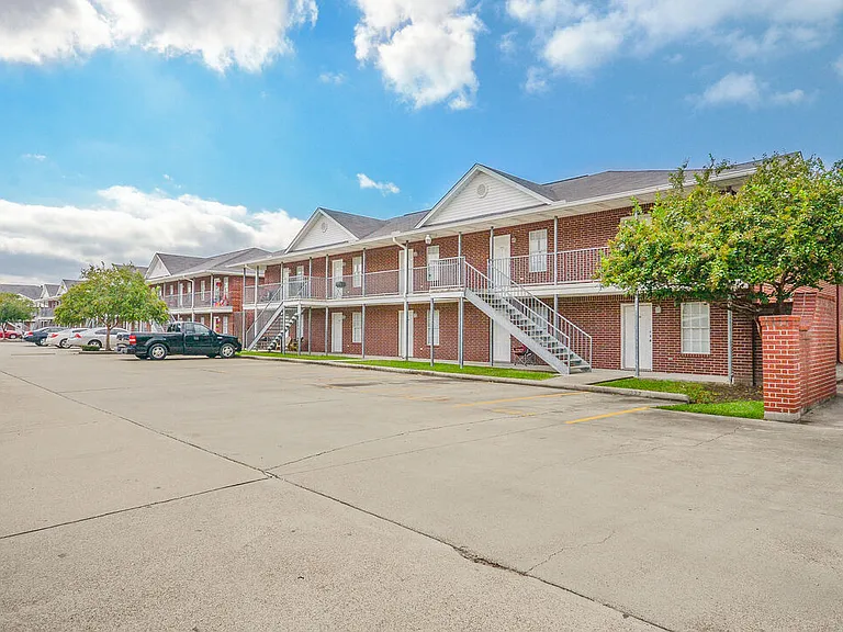 Spurlock North Apartments — Photo 4