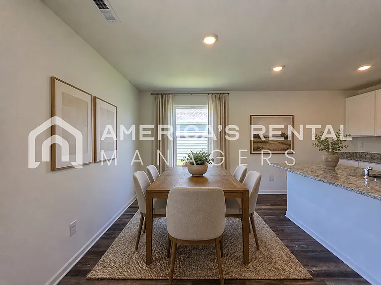 324 Oakmont Cir — Photo 20