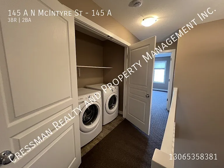 145 McIntyre St N #A — Photo 17