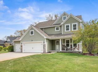 9384 Trafalgar Dr SE, Alto, MI 49302