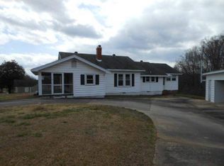 728 John St, Pickens, SC 29671