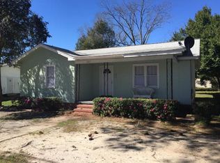 605 College Ave, Douglas, GA 31533