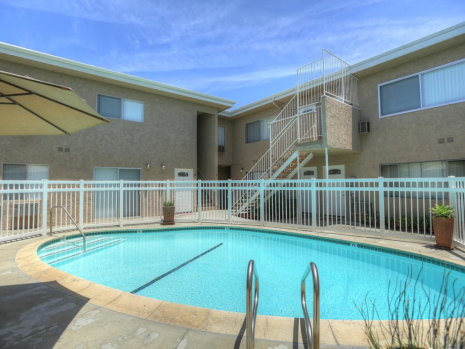 16236 Cornuta Avenue — Photo 4