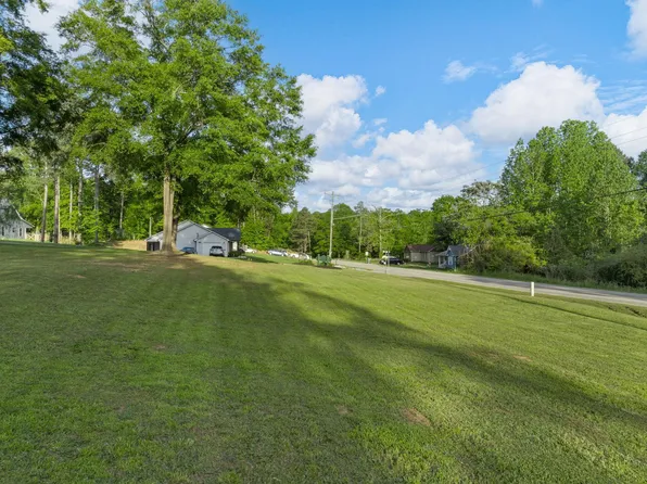 362 W Church St, Cowpens, SC 29330